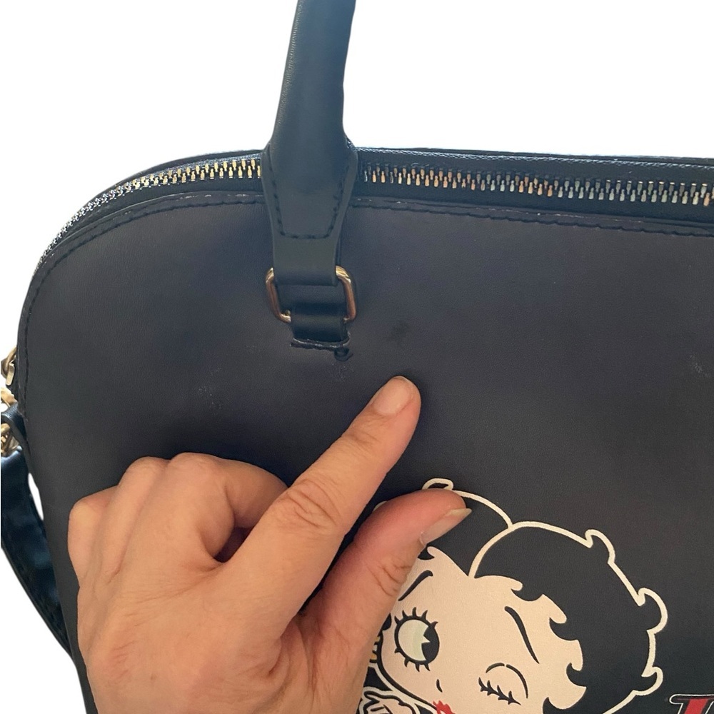 Betty Boop Graphic Red & Black Handbag crossbody bag striped interior - Picture 12 of 13